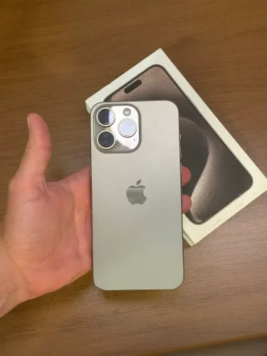 IPHONE 15 PRO MAX 256g