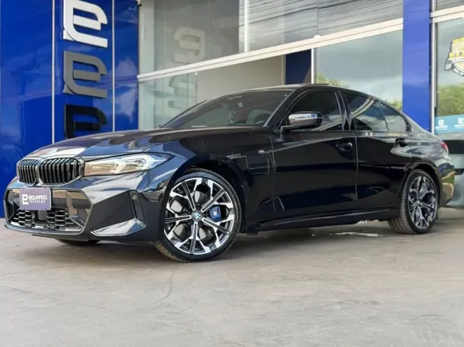 BMW 330E M Sport 2.0 Turbo Híbrido AU 2026