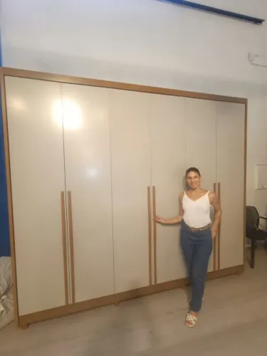 Guarda roupas casal 6 portas 2,76m pronta entrega 