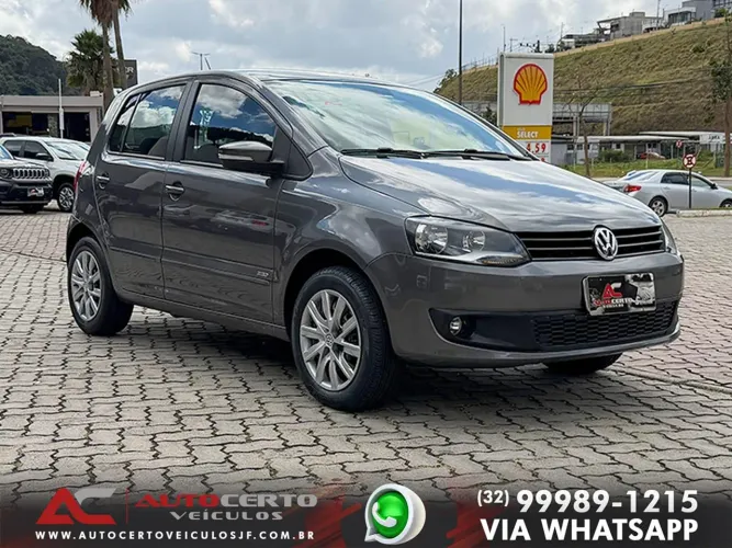 Volkswagen Fox Trendline 1.6 Flex 8V 5P 2014