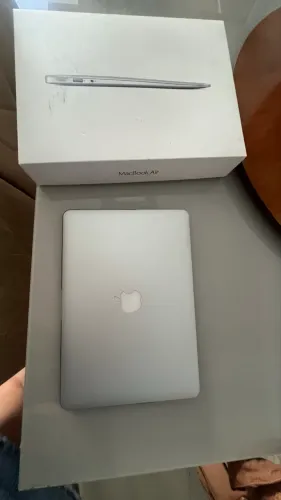 MacBook Air 13? Apple A1466 - Intel Core i5 | 8GB RAM | SSD 128GB 2017