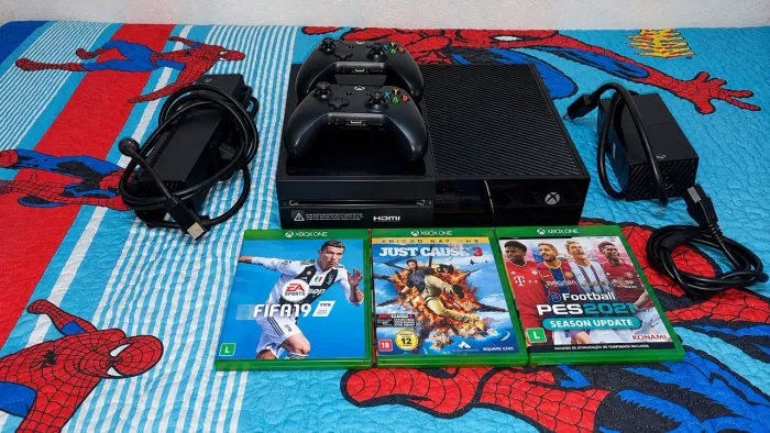 Xbox one 500 GB! Para sair ligeiro
