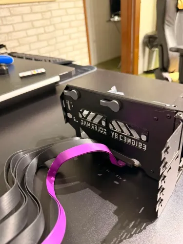 SUPORTE PLACA DE VIDEO VERTICAL - COOLER MASTER