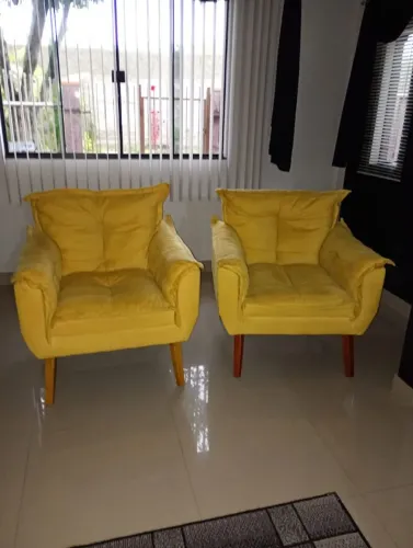 Poltronas amarelas