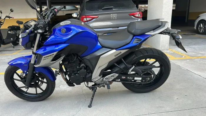 Yamaha FZ25 250 Fazer Flex 2021