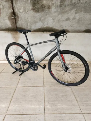 Bicicleta Specialized Sirrus