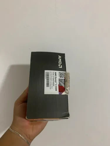 Kit Ryzen 5 5500 + B550m k + 32GB de memória ram DDR4