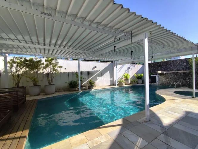 Casa com 4 dormitórios para alugar, 300 m² por R$ 19.900,00/mês - Acapulco - Guarujá/SP