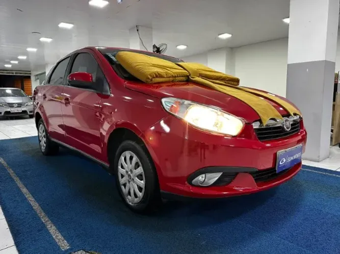 Fiat Grand Siena Attrac. 1.4 EVO F.flex 8V 2014