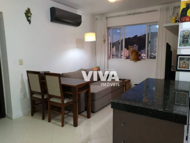 Apartamento com 2 dormitórios à venda, 60 m² por R$ 480.000,00 - Centro - Itajaí/SC