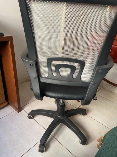 CADEIRA DE ESCRITÓRIO