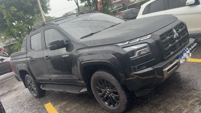 Mitsubishi TRITON Katana 2.4 CD 4X4 TB Diesel Aut. 2026