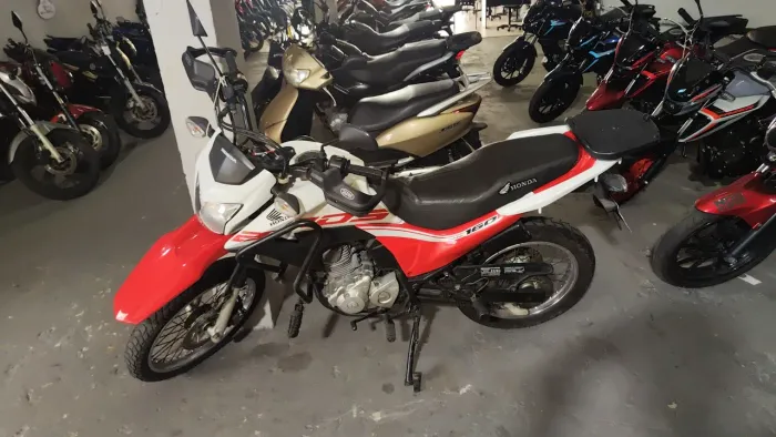 HONDA NXR BROS 160 VERMELHA 2019 Shalon veículos Cariacica 