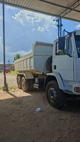 Mercedes benz 2423k Caçamba.