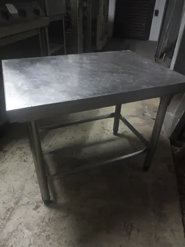 Mesa apoio anão inox marca Alfatec