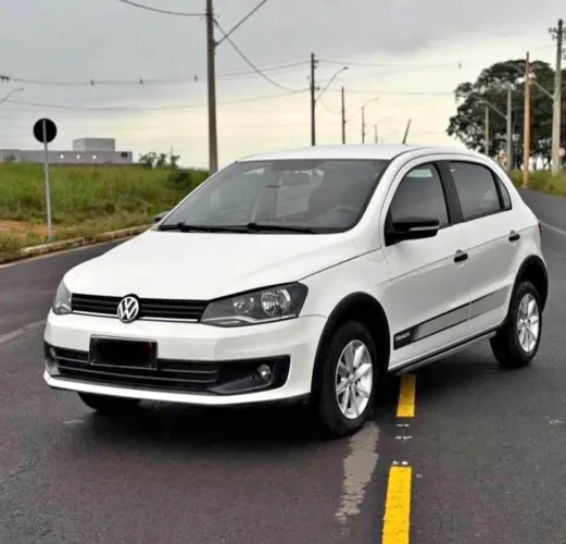 Volkswagen Gol Geração VI Track 1.0 8V MI Total Flex Mec. 4P 2015
