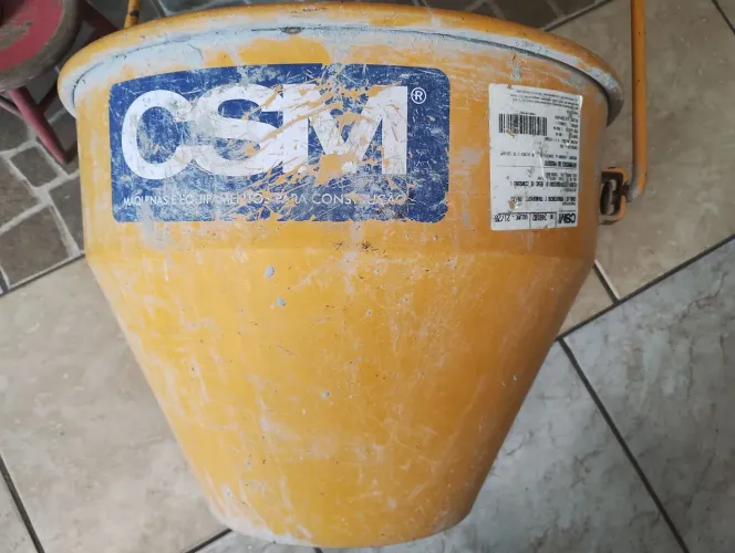 Balde basculante p guincho CSM