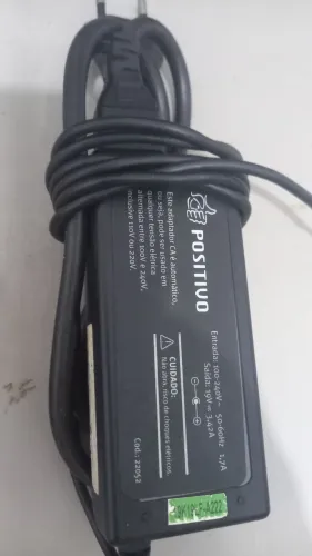 Fonte carregador Positivo 19v 3.42a