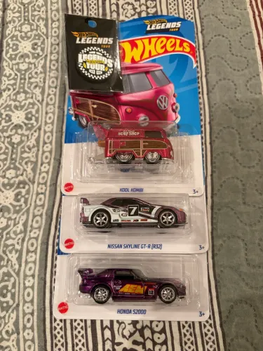 Trio hot wheels legends tour
