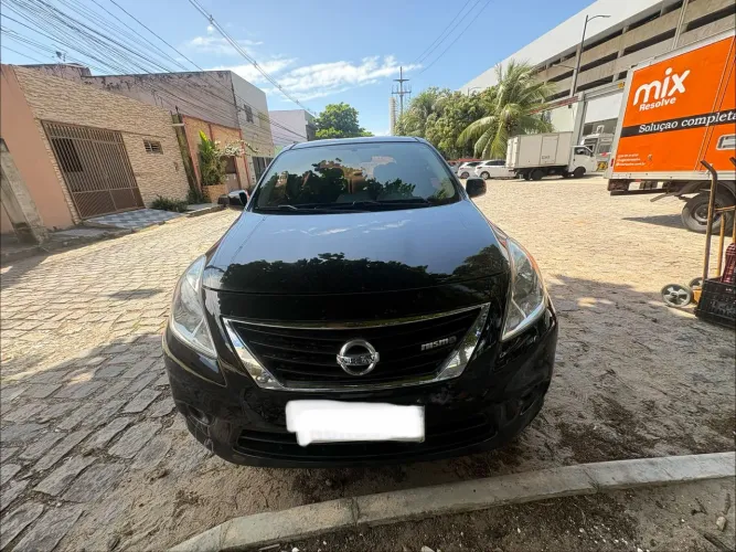 Nissan Versa SL 1.6 16V Flex Fuel 4P Mec. 2013