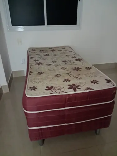 Cama de Solteiro