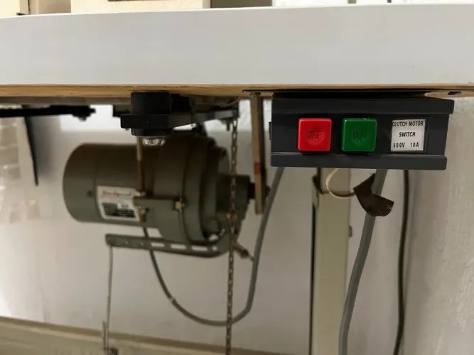 Máquina Galoneira
