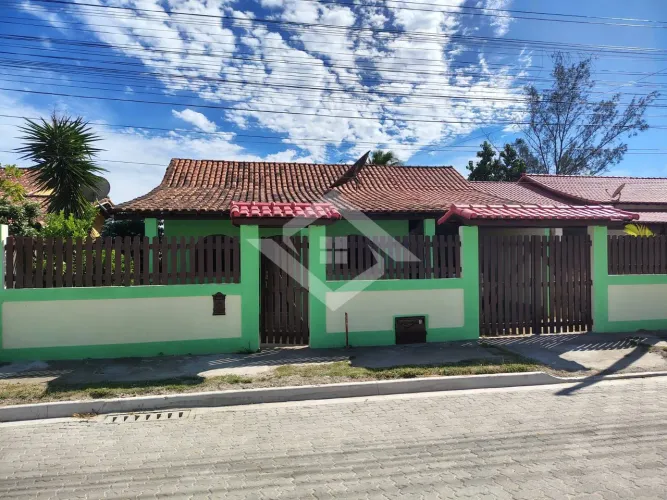 ALUGUEL TEMPORADA Casa 2 Qts / 8 pessoas - 150 m da Praia dos UBAS - IGUABA