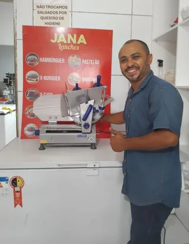 FATIADOR DE FRIOS SEMI AUTOMÁTICO LINHA MXT 300 MM GURAL