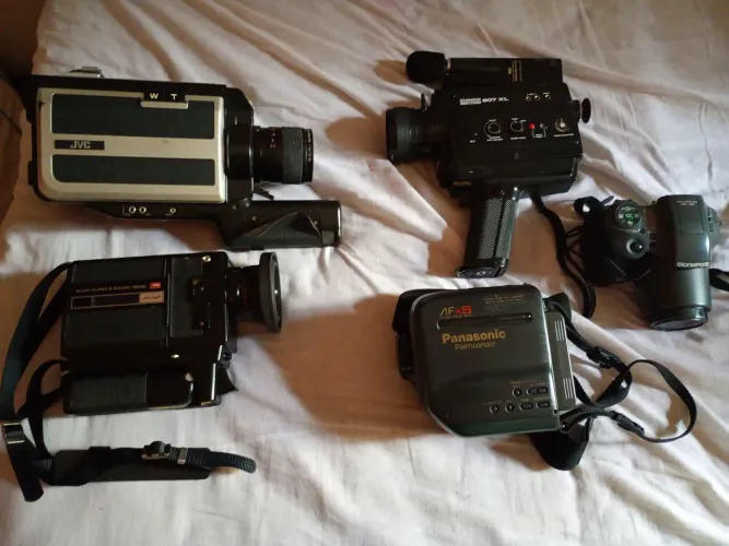 Vendo máquinas antigas de filmagem !!!