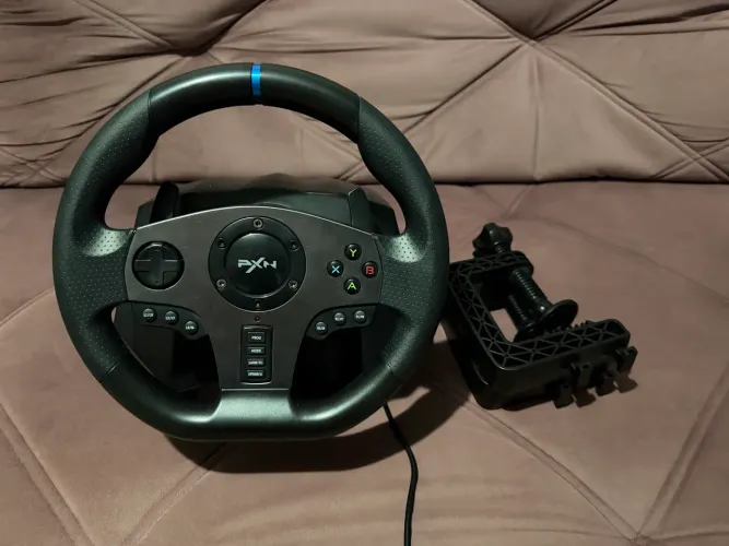 Volante Gamer - PXN V9