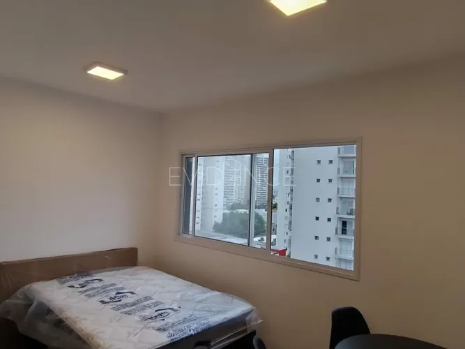 Apartamento com 1 Quarto e 1 banheiro 26m² - Locação