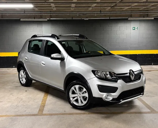 Renault Sandero Step. Easy R H-power 1.6 8V 2015