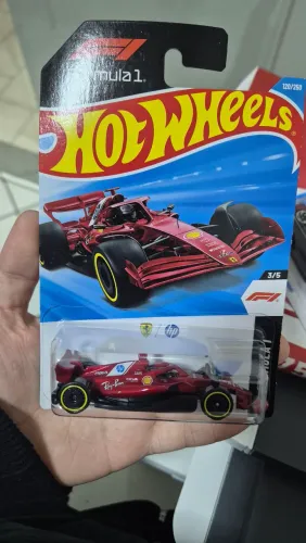 Scuderia Ferrari HP Fórmula 1 3/5 Hot Wheels 2026
