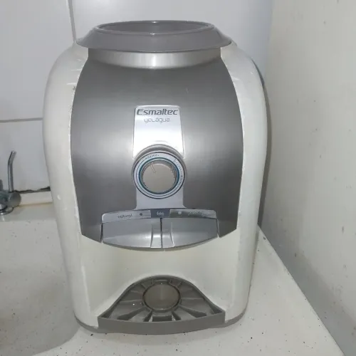 Gelagua esmaltec