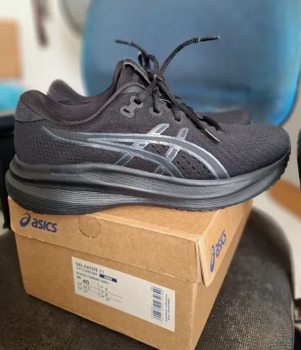 Tenis Asics Gel Excite 11( na caixa)