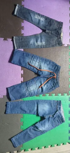 Calça Jeans Infantil.Tamanho 2