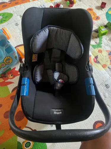 Bebê conforto burigotto