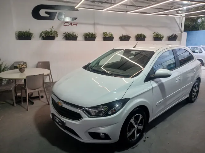 Chevrolet Onix Hatch LTZ 1.4 8V Flex Mec. 4P 2018