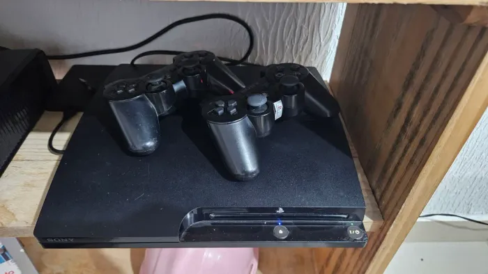 ? PS3 Completo 500GB (Desbloqueio CFW) + 27 Jogos