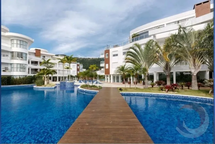 Apartamento de 258m² com 4 suítes