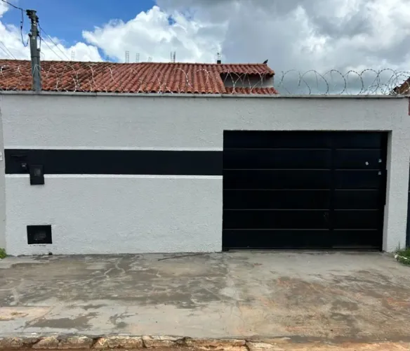 Casa - São Francisco - Senador Canedo