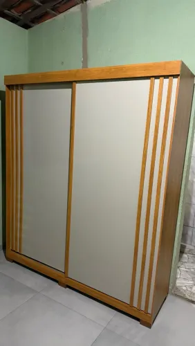 Roupeiro 2 portas de correr 100% MDF novo disponível