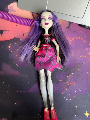 Spectra Lider de torcida - Monster high