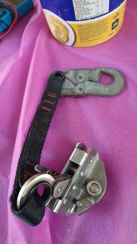 vendo trava queda de eletricista 150 reais, *