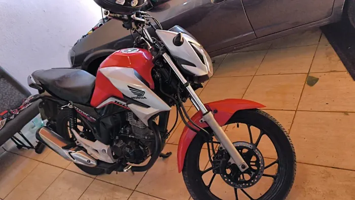 Titan 22/23 faço ela com entradinha de 2.500