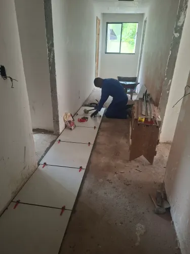 Vaga para pedreiro aplicar cerâmica