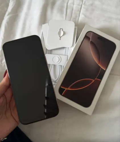 iPhone 16 Pro Max