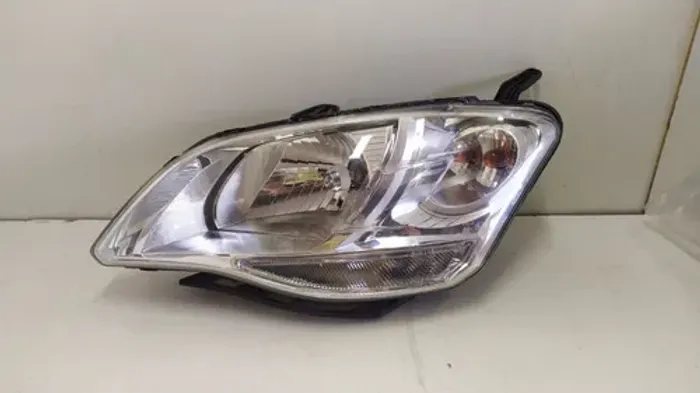 Farol Ssangyong Korando 2011 2012 2013 2014 Esquerdo 19692 Esquerdo