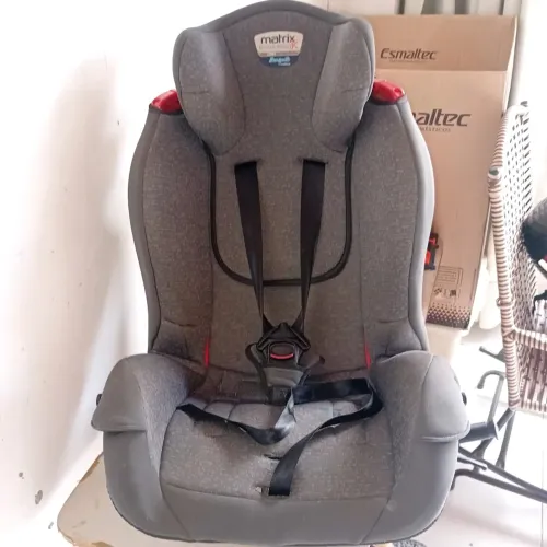 CADEIRA DE BEBÊ RECLINÁVEL 