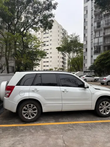 Suzuki Grand Vitara 2.0 16V 4x2/4x4 5P Aut. 2013